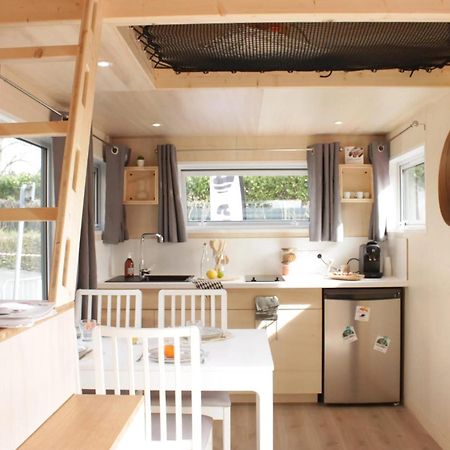 Вилла Tiny House Som La Bree-les-Bains Экстерьер фото