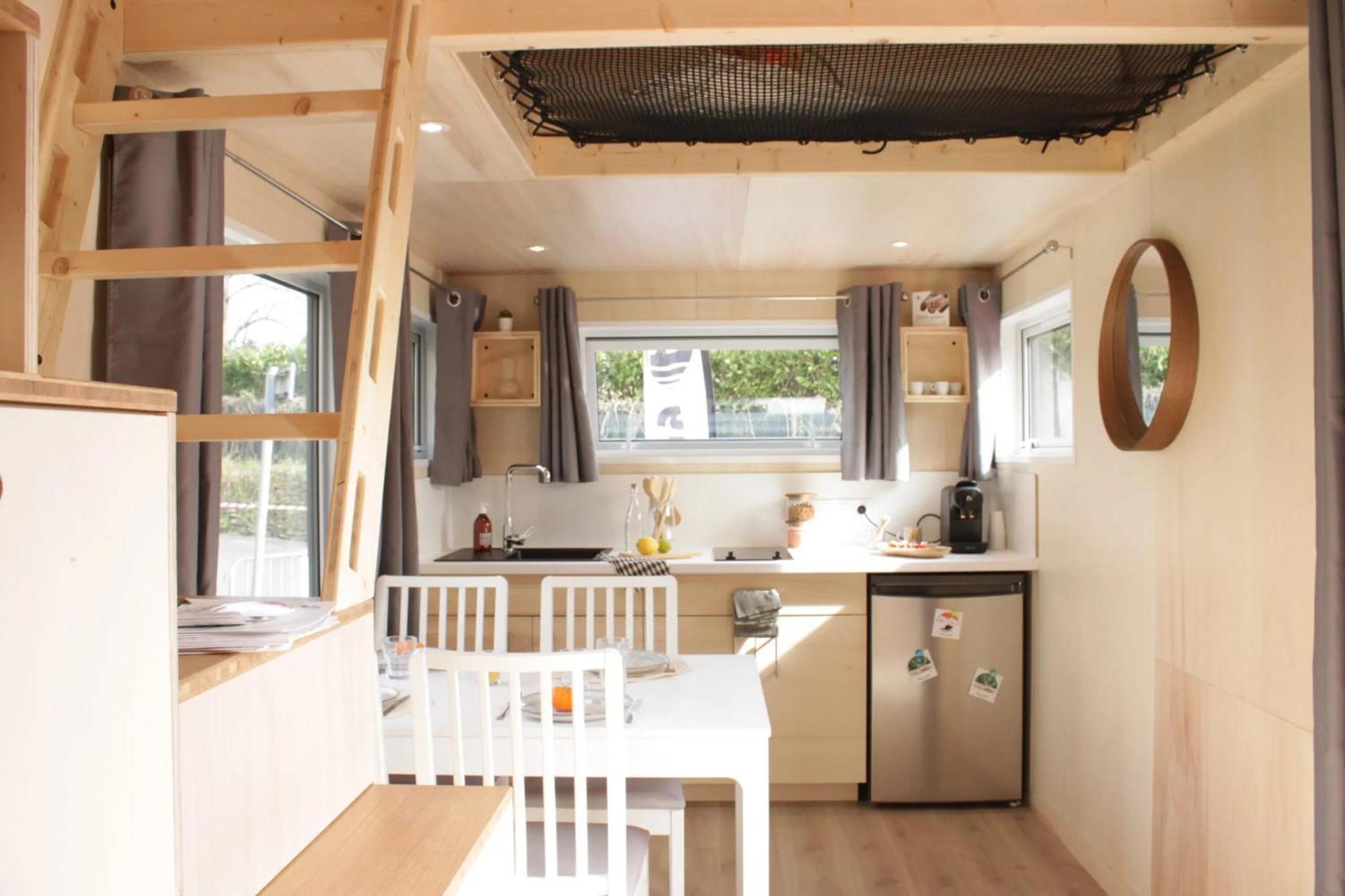 Вилла Tiny House Som La Bree-les-Bains Экстерьер фото